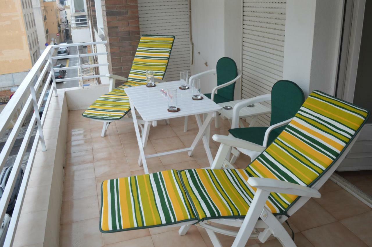 Apartamento Completo 200M Playa Lägenhet Rosas Exteriör bild
